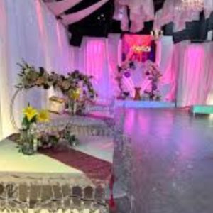 Quince Pink Room Table